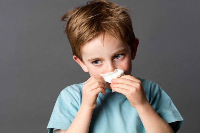 Nasenpolypen bei einem Kind – wie erkennt und behandelt man sie?
